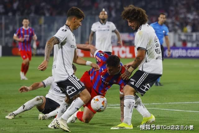 俄超女排莫斯科3-2挫乌拉洛奇卡 王云蕗首发17分