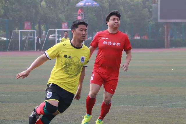 切尔西有意拜仁19岁前锋特尔 转会费将达4000万欧